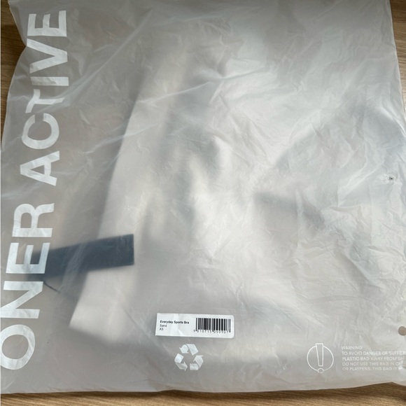 Oner Active Everyday Sports Bra - Picture 4 of 5